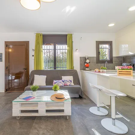 Apart-rent Casa Montgri 0130