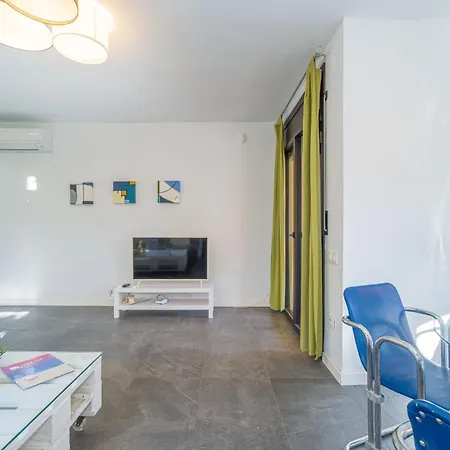 Apart-rent Casa Montgri 0130