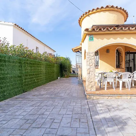 Apart-rent Casa Montgri 0130 * Empuriabrava